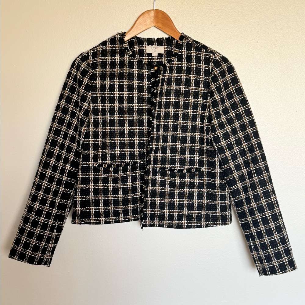 LOFT Black & White Tweed Jacket with Fringe Trim โ Size 6P